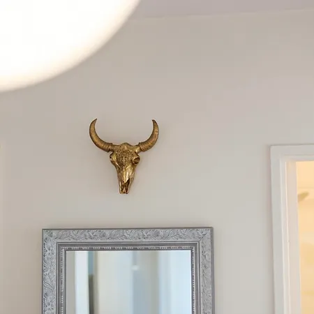 4 Min Walk To Metro, 60m², Renovated, La Defense Puteaux